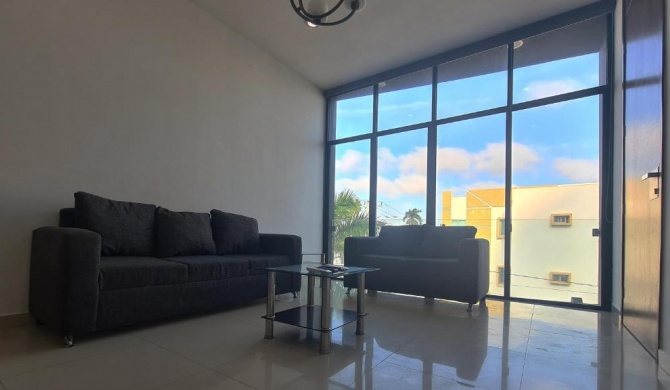 Departamento en Zona dorada a 3 cuadras de playa - P304